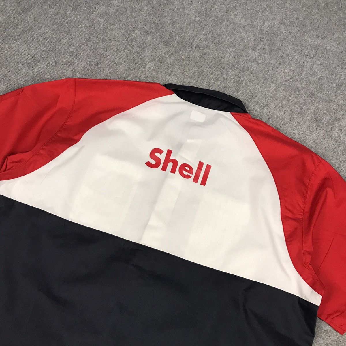 Japanese Brand Y2K SHELL HELIX OIL BRAND JAPAN STYLE DESIGN BUTTON SHIRT Size US L / EU 52-54 / 3 - 6 Thumbnail