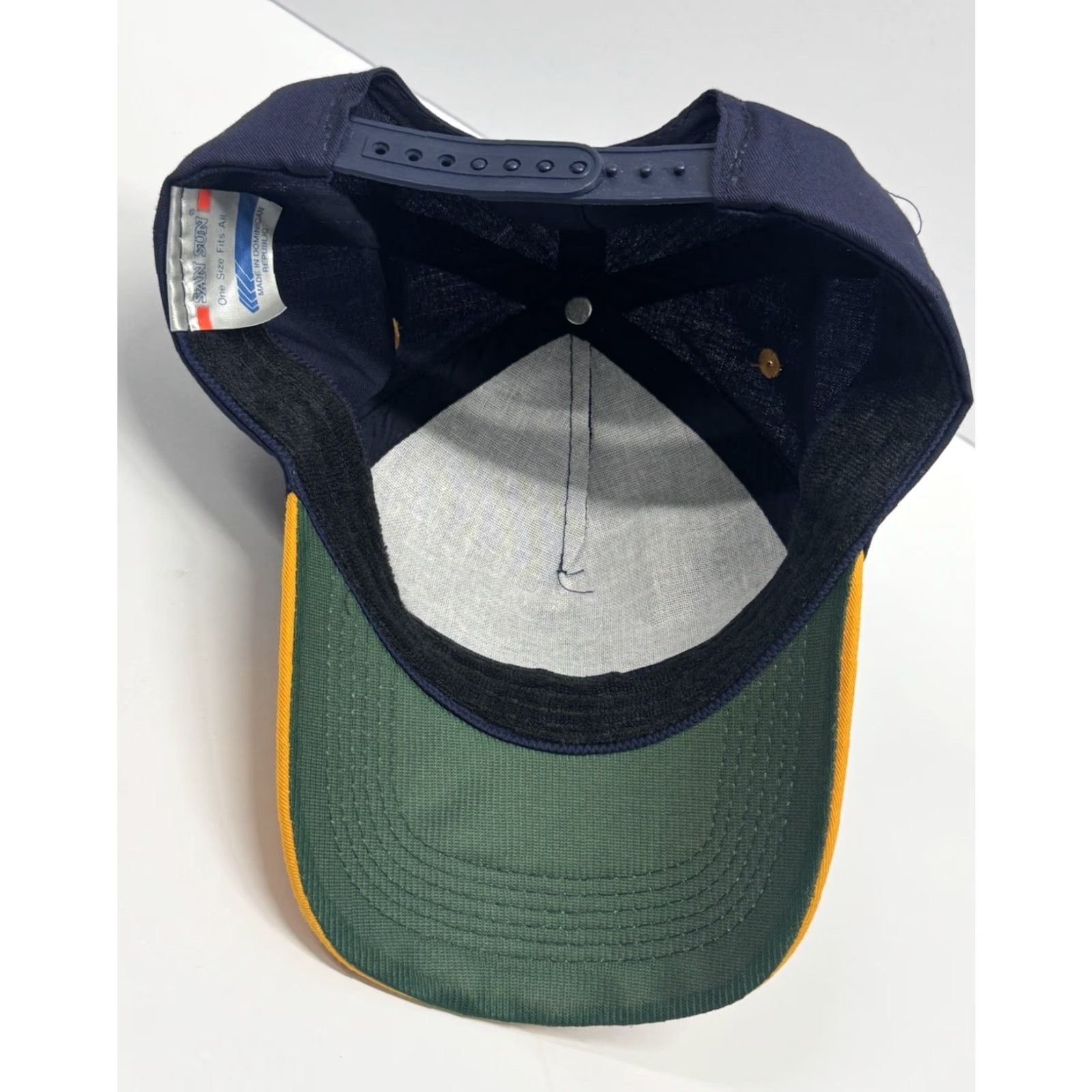 Vintage VINTAGE 90s EA 1 Club Adjustable Snapback Hat Cap Navy Blue Yellow OSFA Size ONE SIZE - 5 Thumbnail