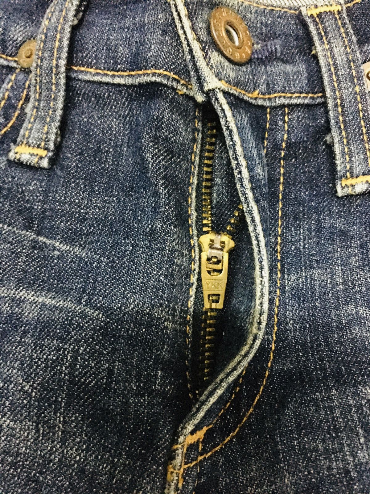 AG Adriano Goldschmied AG Adriano Goldschimied Flare Jeans (17) Size 26" / US 2 / IT 38 - 9 Thumbnail