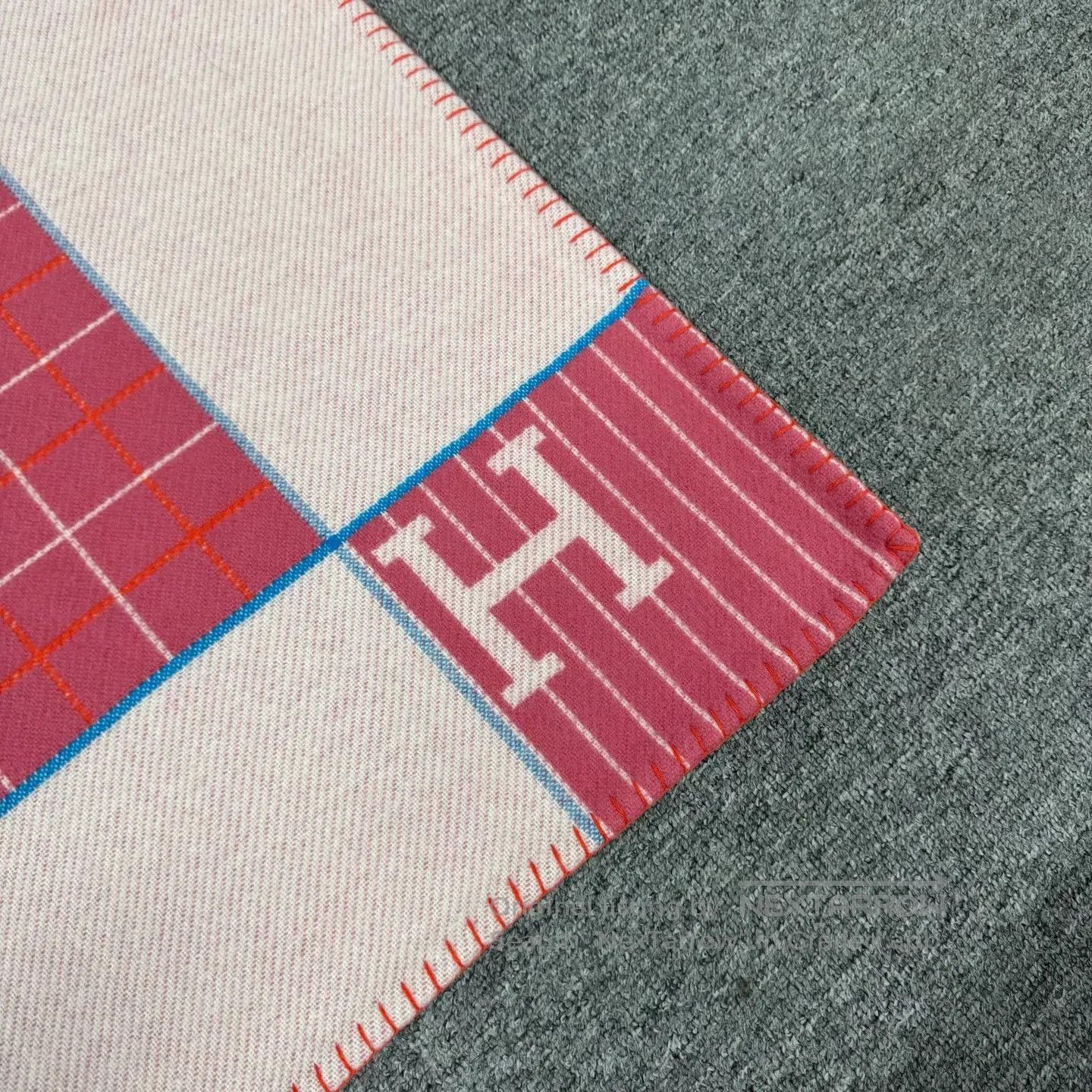 Hermes Hermes H-letter, checkered pattern, woolen blanket| Size ONE SIZE - 3 Thumbnail