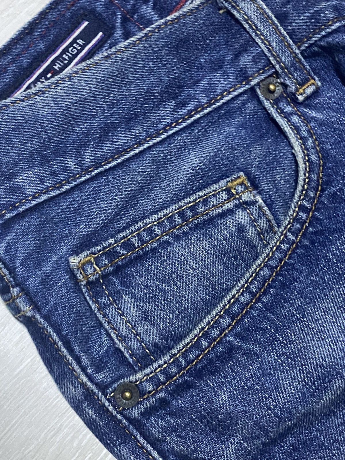 Tommy Hilfiger Tommy Hilfiger Blue Wash Loose Jeans Size US 32 / EU 48 - 9 Thumbnail