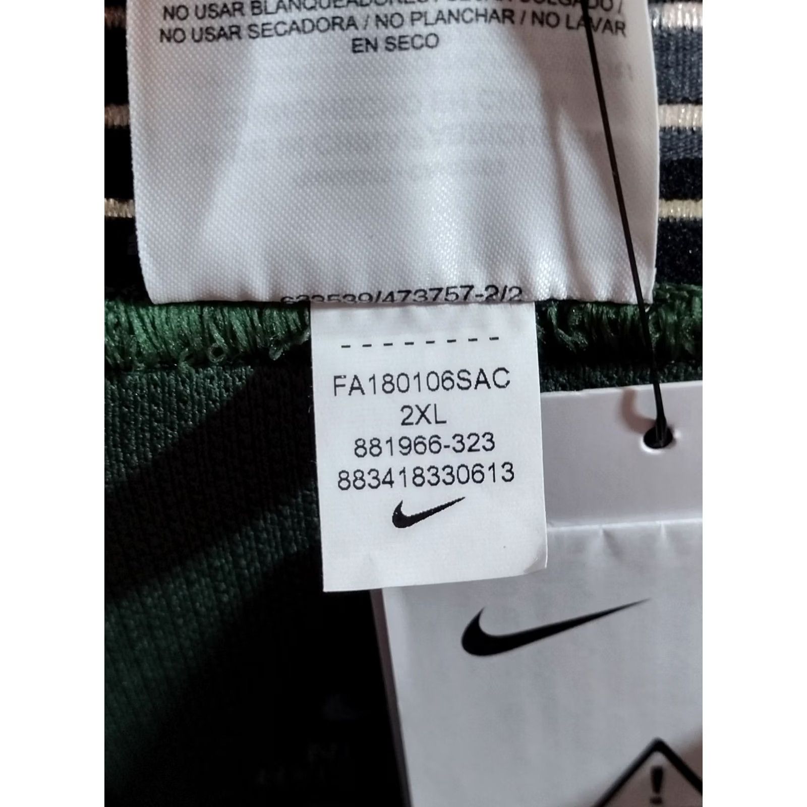 Nike VINTAGE? No — (Original is not vintage) [Note: Do not add text not in title] Size US 39 - 6 Thumbnail