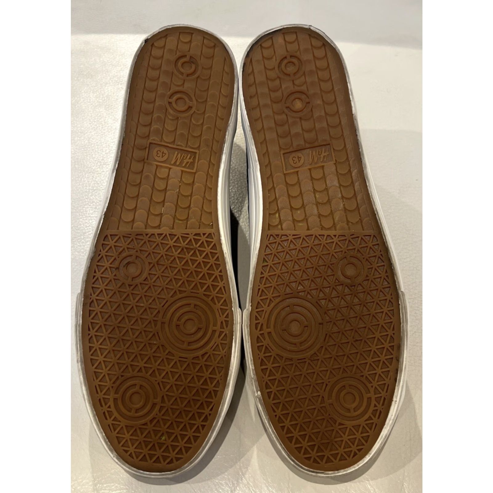 H&M VINTAGE Keith Haring by H&M Shoes Mens US 10 EU 43 Navy Hi Top Sneakers Lace Up Limited Size US M / EU 48-50 / 2 - 7 Thumbnail