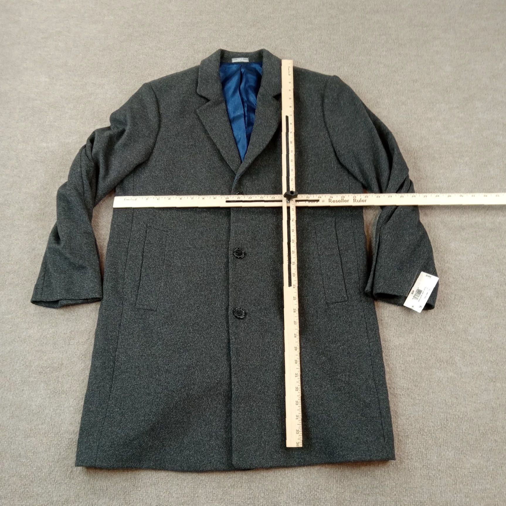 Michael Kors Michael Kors Madison Overcoat Jacket Mens 40S Gray Button Coat Lined Wool Blend Coat Mens 40 Gray Vintage No Size US XXS / EU 40 - 2 Thumbnail
