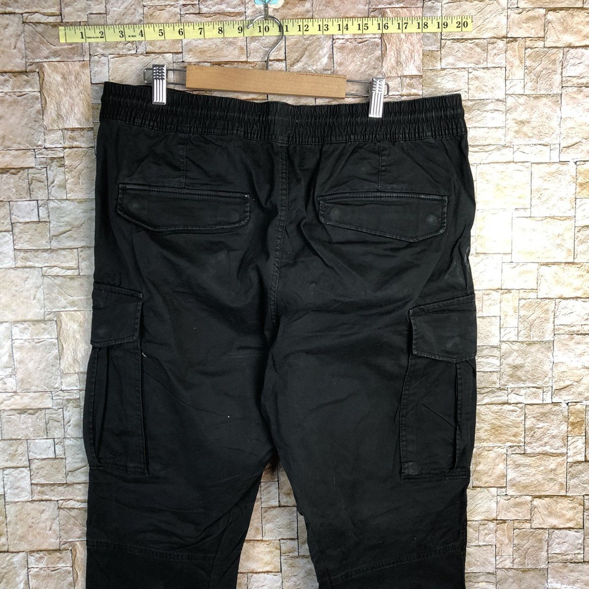 Japanese Brand H&M Black Cargo Multipocket Joggers Pants #A121 Size US 34 / EU 50 - 15 Thumbnail