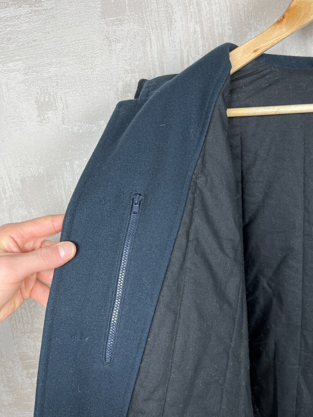 Mandarina Duck Vintage Mandarina Duck Wool Blend Overcoat Jacket Size US M / EU 48-50 / 2 - 13 Thumbnail