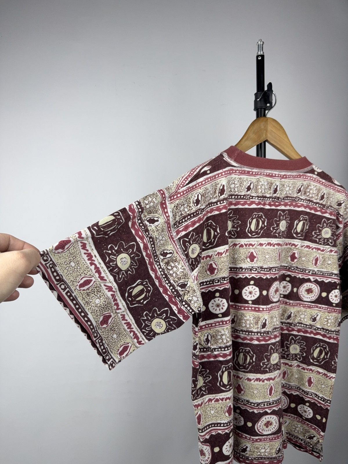 Japanese Brand Vintage 90s Tribal Ethnic All Over Print Cottontown Y2K Tee Size US S / EU 44-46 / 1 - 8 Thumbnail