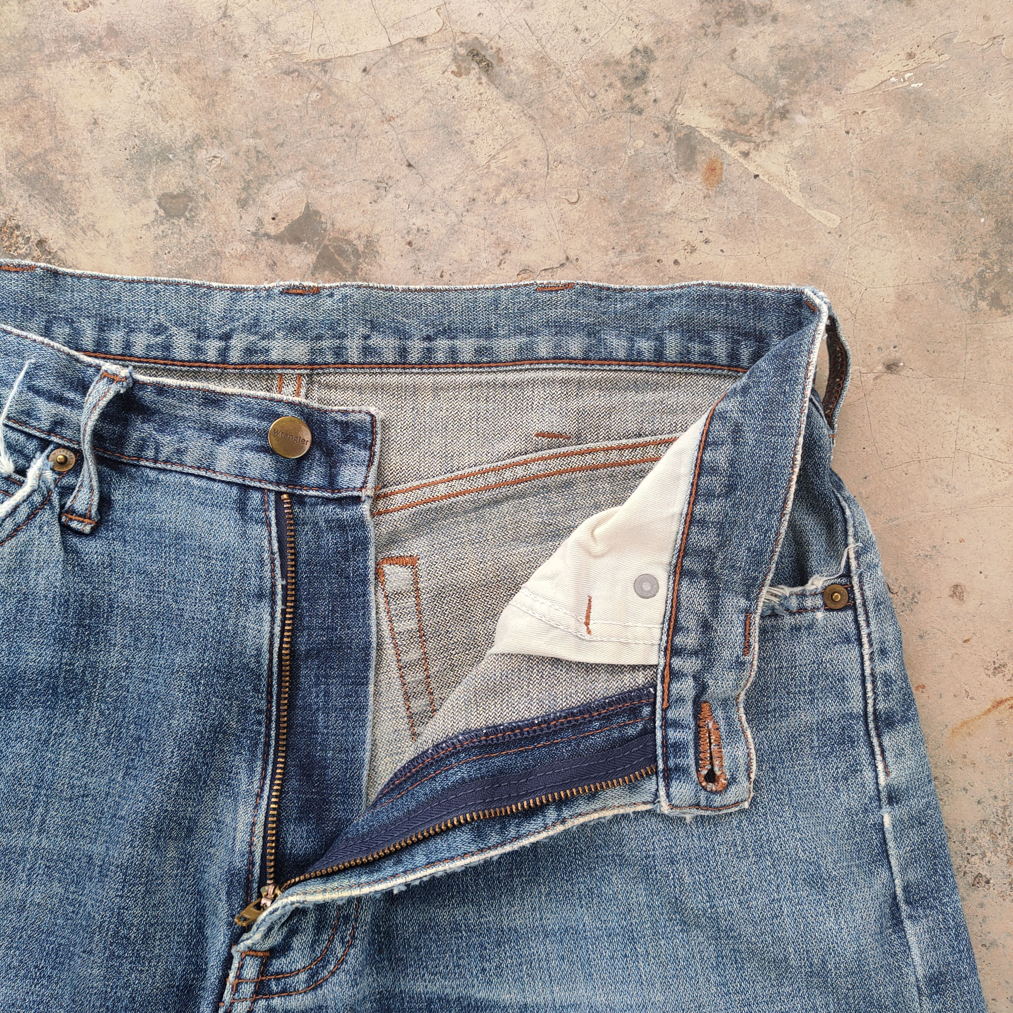 Wrangler VINTAGE WRANGLER FADED RIPPED JEANS DENIM PANTS Size US 32 / EU 48 - 9 Thumbnail