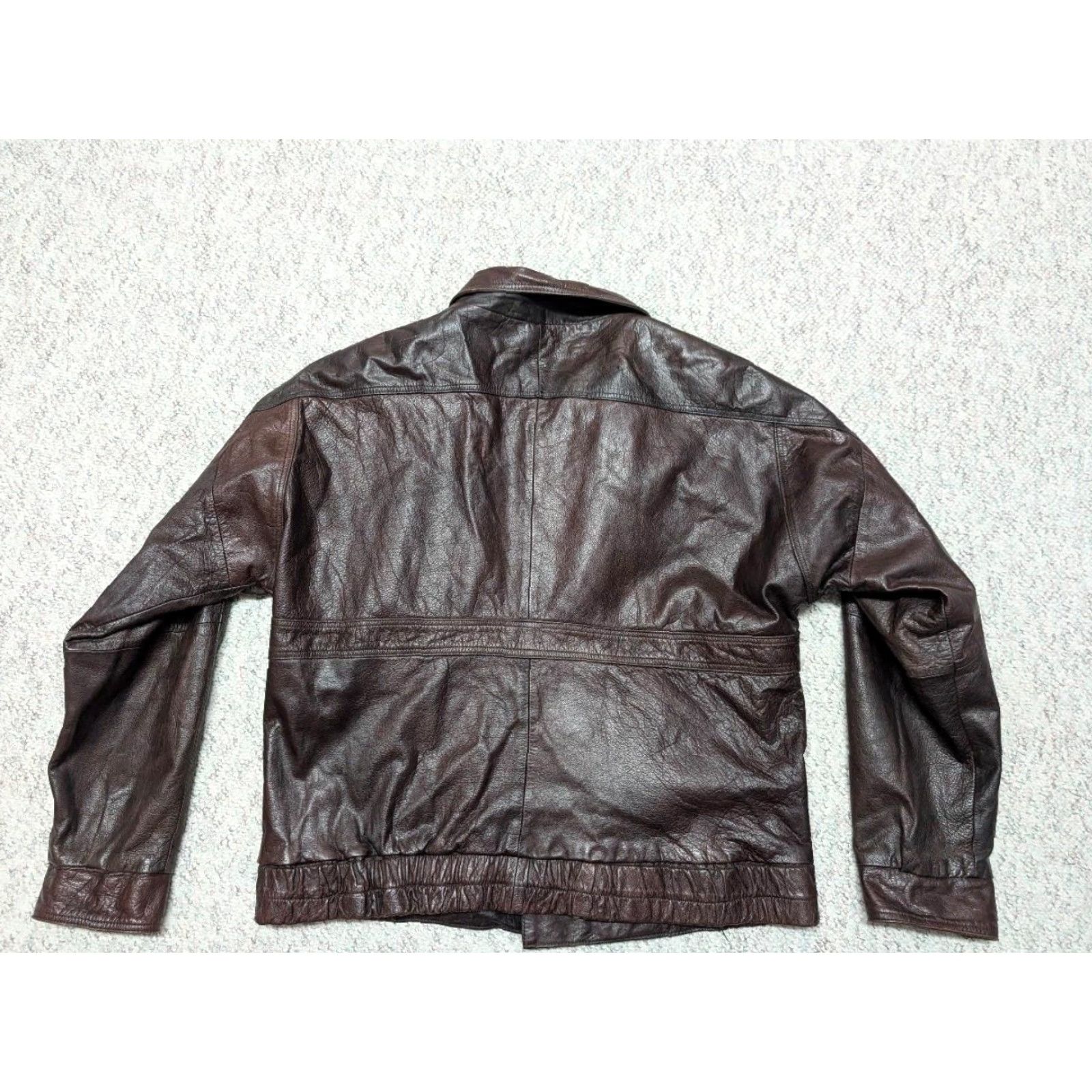 Vintage VINTAGE BOMBER JACKET Mens L 44 Brown Leather Cowhide Zip Flight Model Patina 1990s 1980s Ford Cobra Shelby Car Club Size US L / EU 52-54 / 3 - 2 Thumbnail