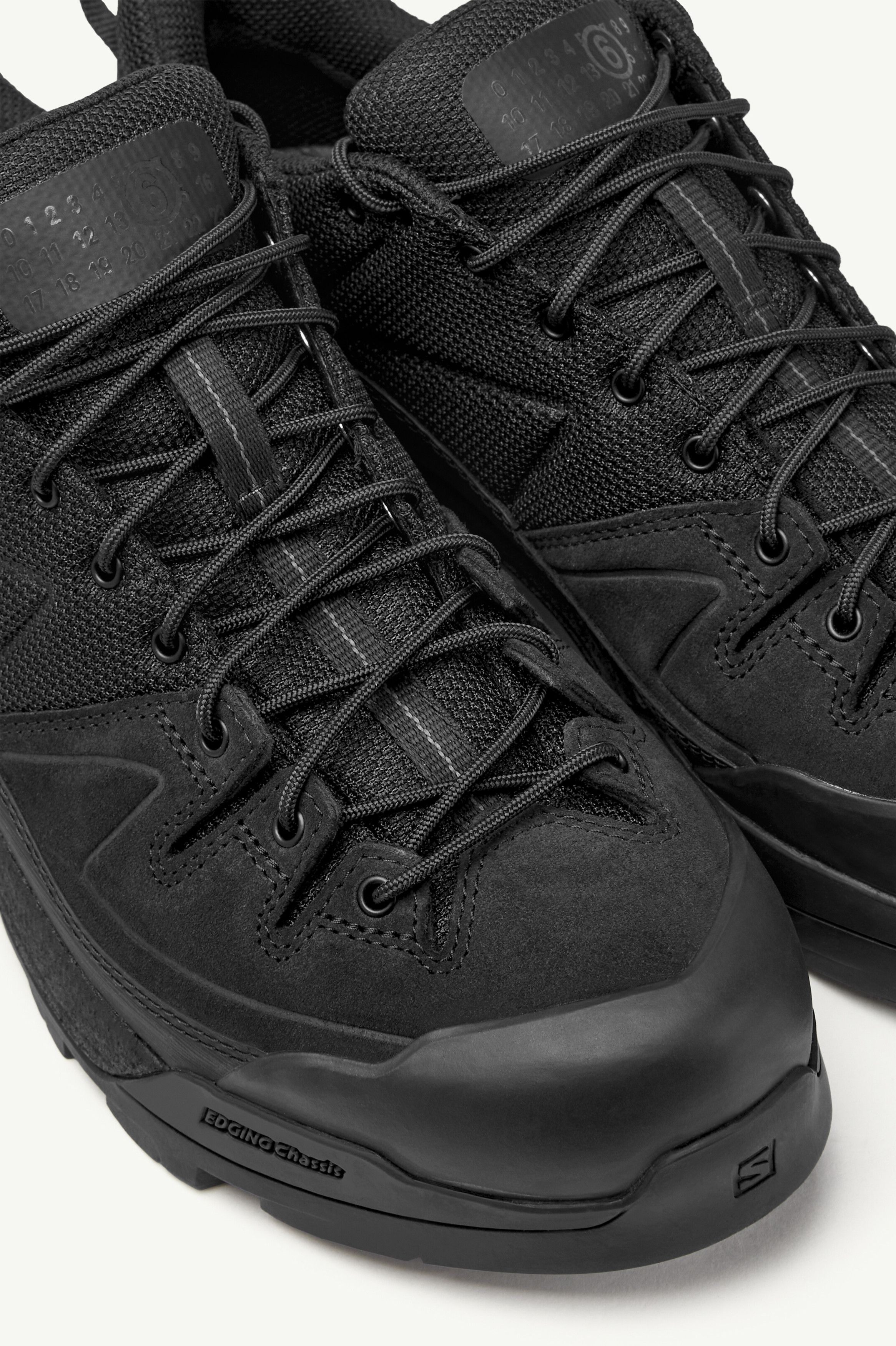 Maison Margiela × Salomon o1w1db10526 X-ALP Panelled Lace-up Sneakers in Black Size US 9 / IT 39 - 5 Thumbnail