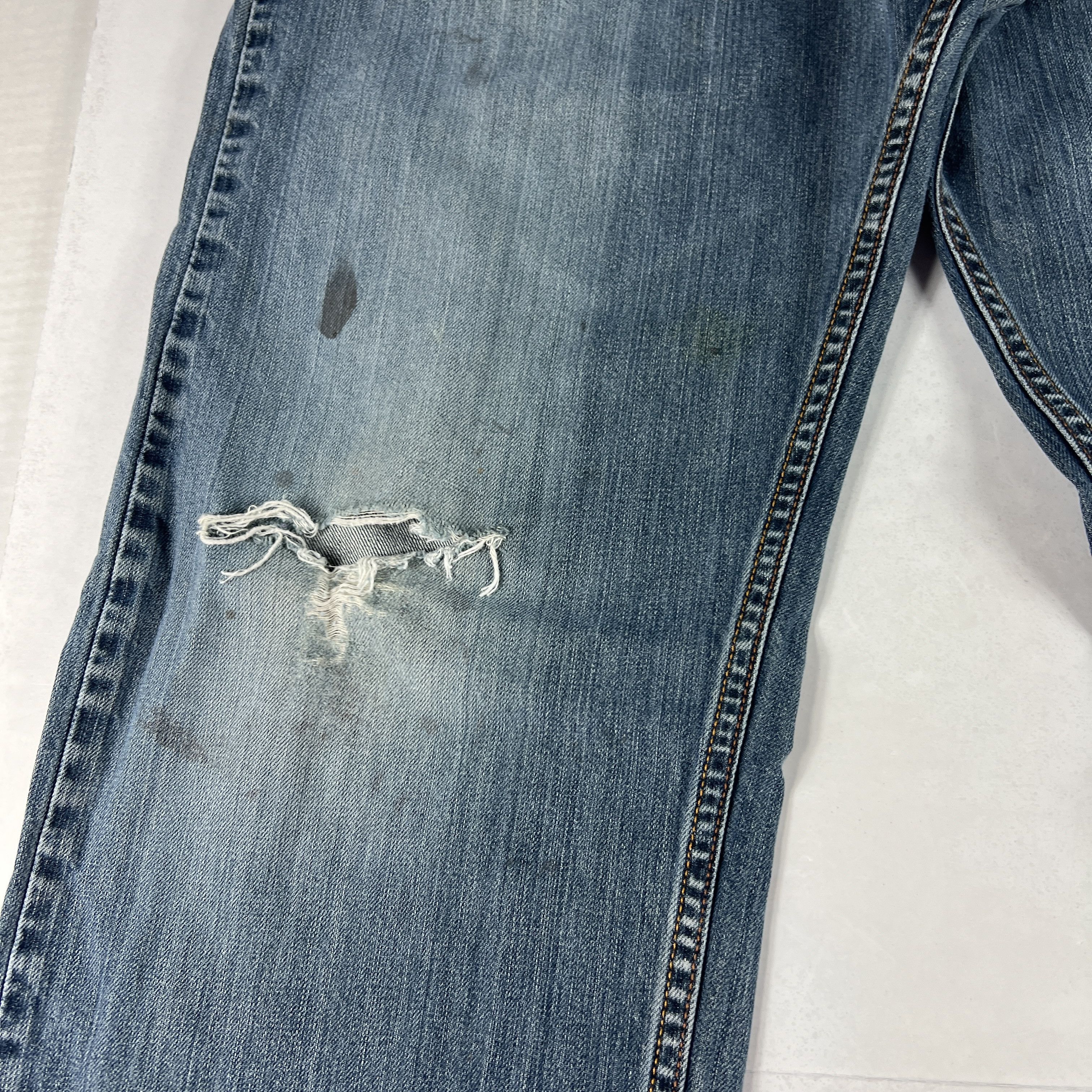 Levi's Y2K Levi's Jean 569 Loose Straight Blue Faded Thrashed Denim Size US 34 / EU 50 - 6 Thumbnail