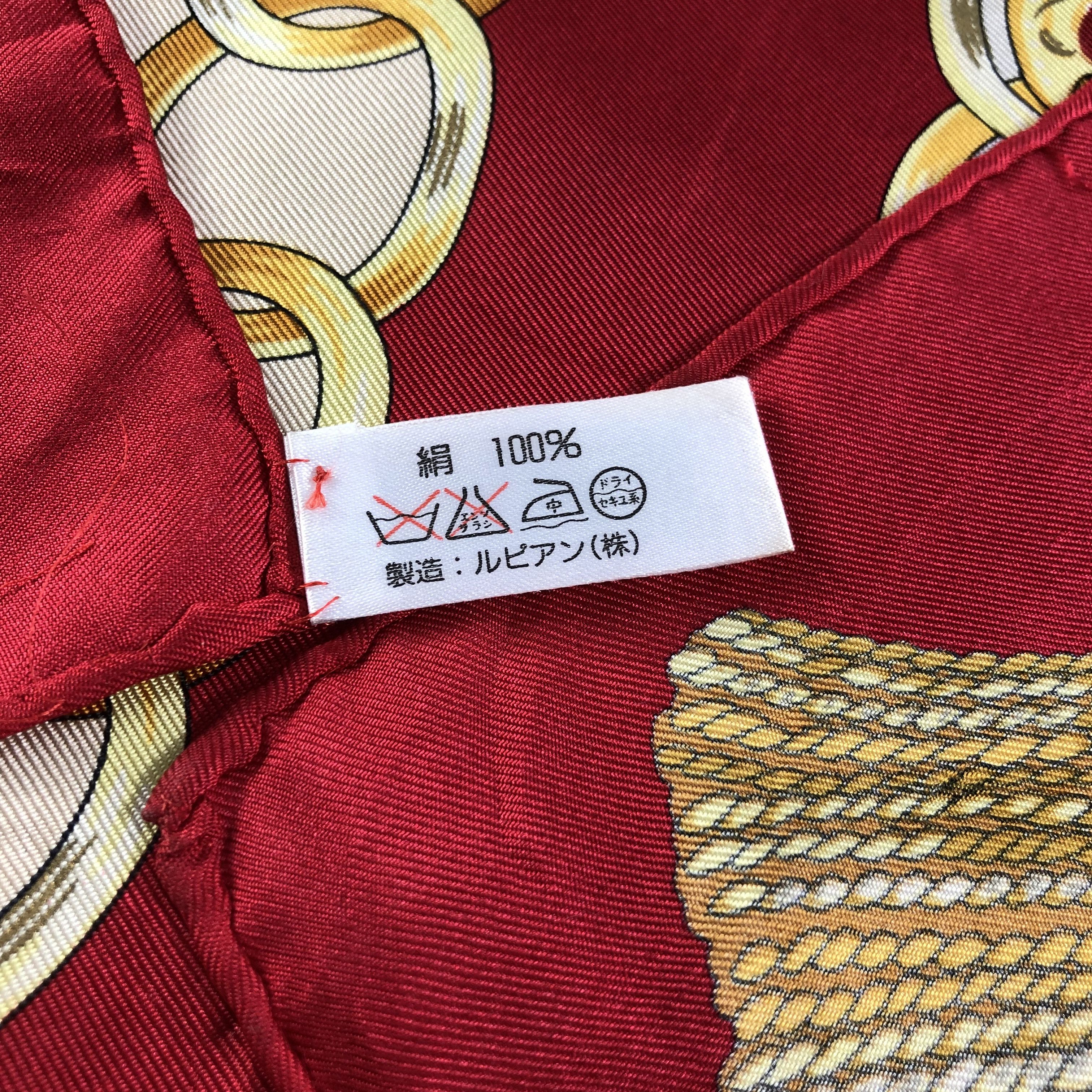 Vintage Vivi Fleurs Luxury Gold Chains Silk Scarf M474 Size ONE SIZE - 4 Thumbnail