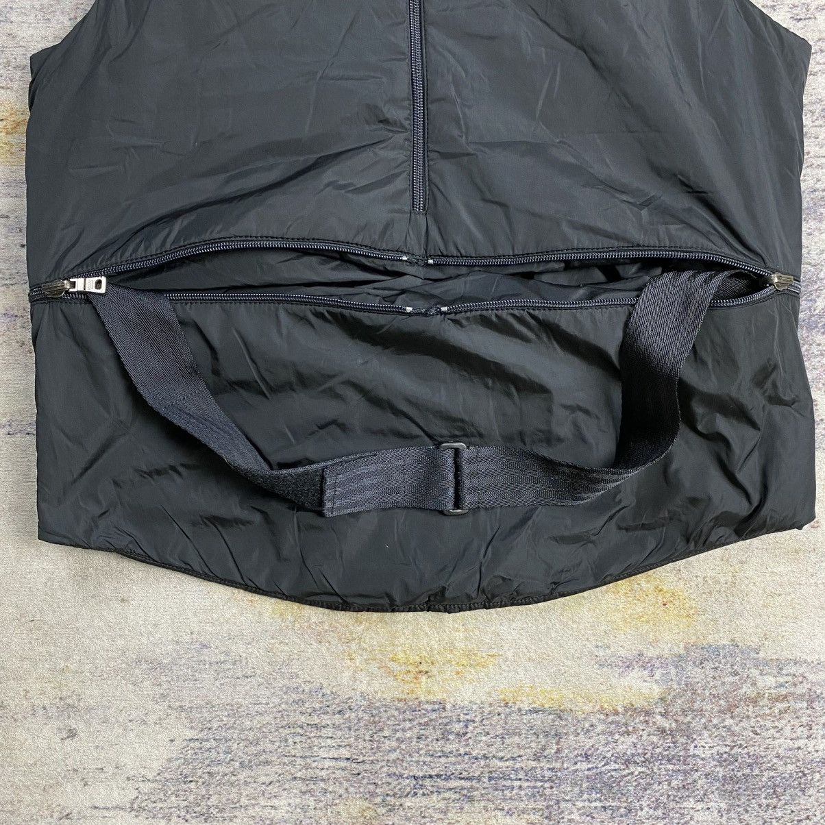 Prada Prada hooded packable vest Size US M / EU 48-50 / 2 - 4 Thumbnail