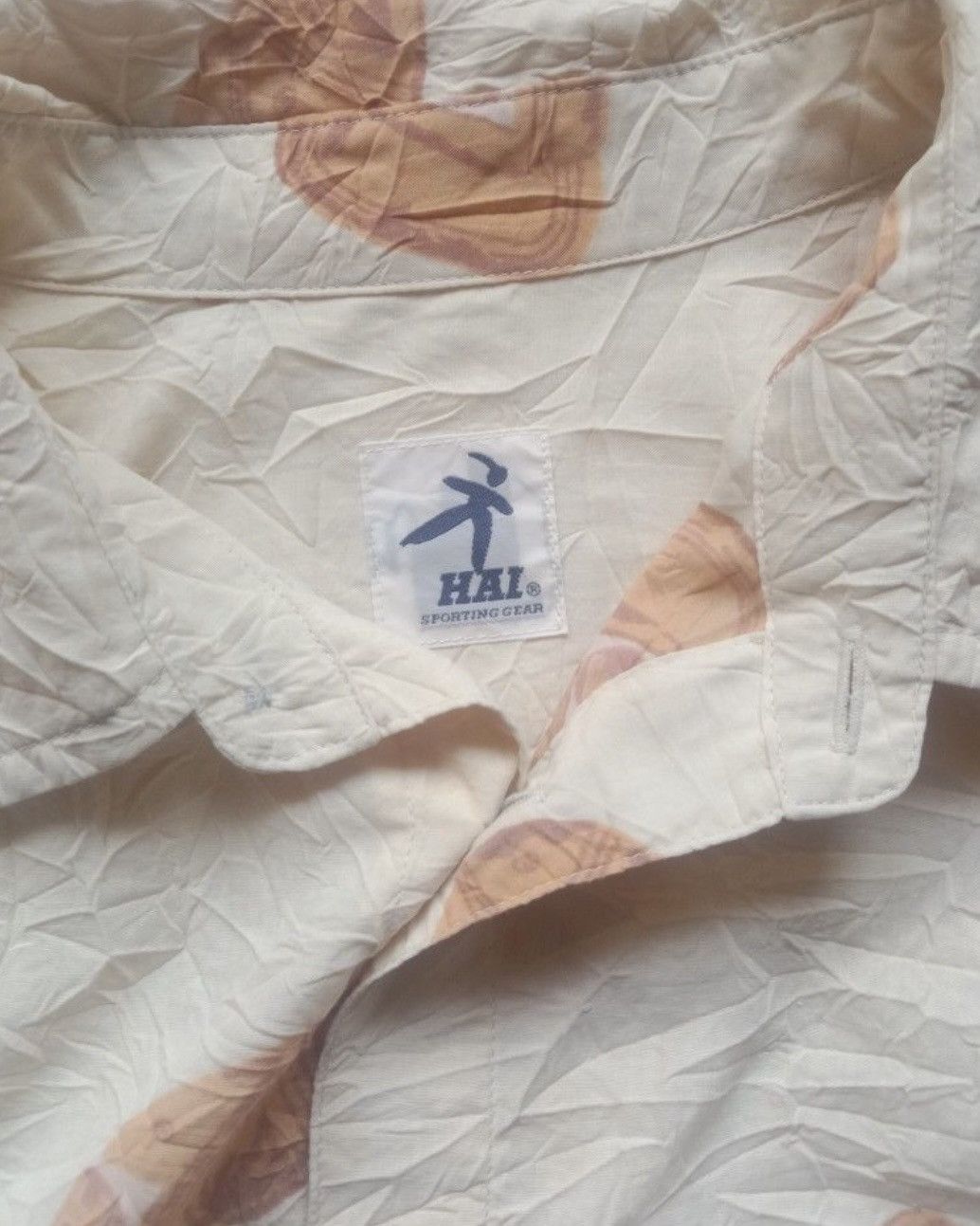 Hai Sporting Gear Vintage Hai Sporting Gear Shirt Rayon Button Up Size US M / EU 48-50 / 2 - 3 Thumbnail