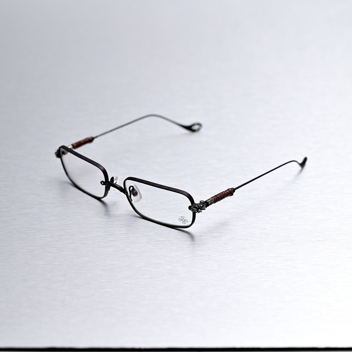 CHROME HEARTS SKIDDER MATTE CLASSIC BROWN GLASSES