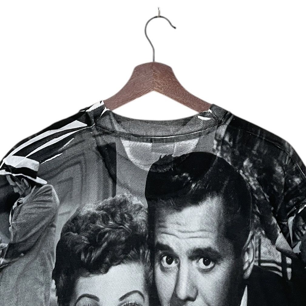 Vintage Vintage Movie I Love Lucy Fullprint T-shirt 1990s Size US L / EU 52-54 / 3 - 8 Thumbnail