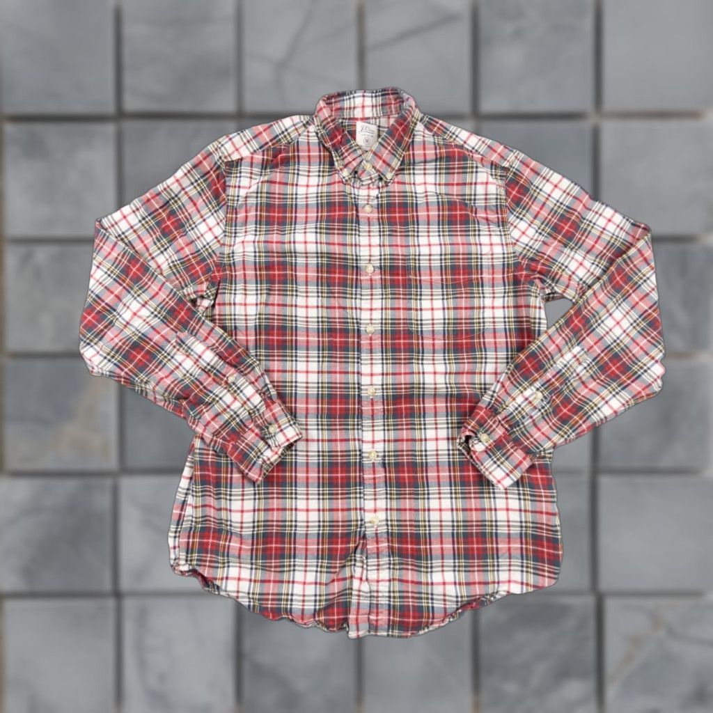 J.Crew VINTAGE? No. JCrew Shirt Men’s Medium Red Long Sleeve Button-Down Cotton Plaid Adult Regular Size M Red Preppy 90s? Not sure. Size US M / EU 48-50 / 2 - 1 Thumbnail