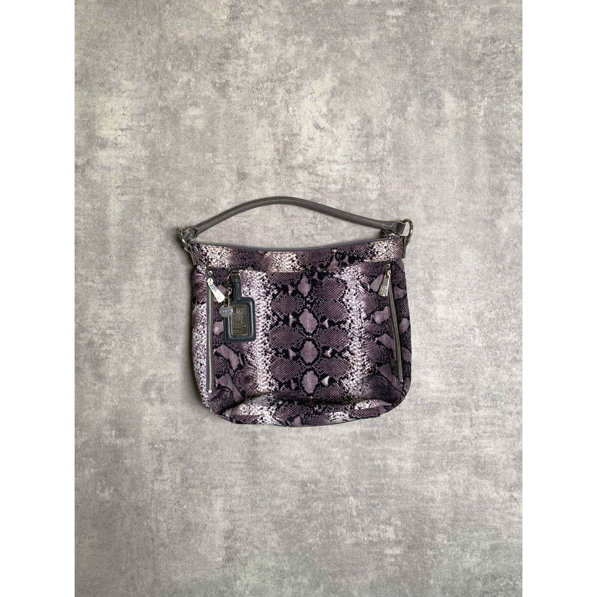 Nike George Gina&Lucy GGL Orlandaker womens handle bag handbag Size US 34 / EU 50 - 2 Thumbnail