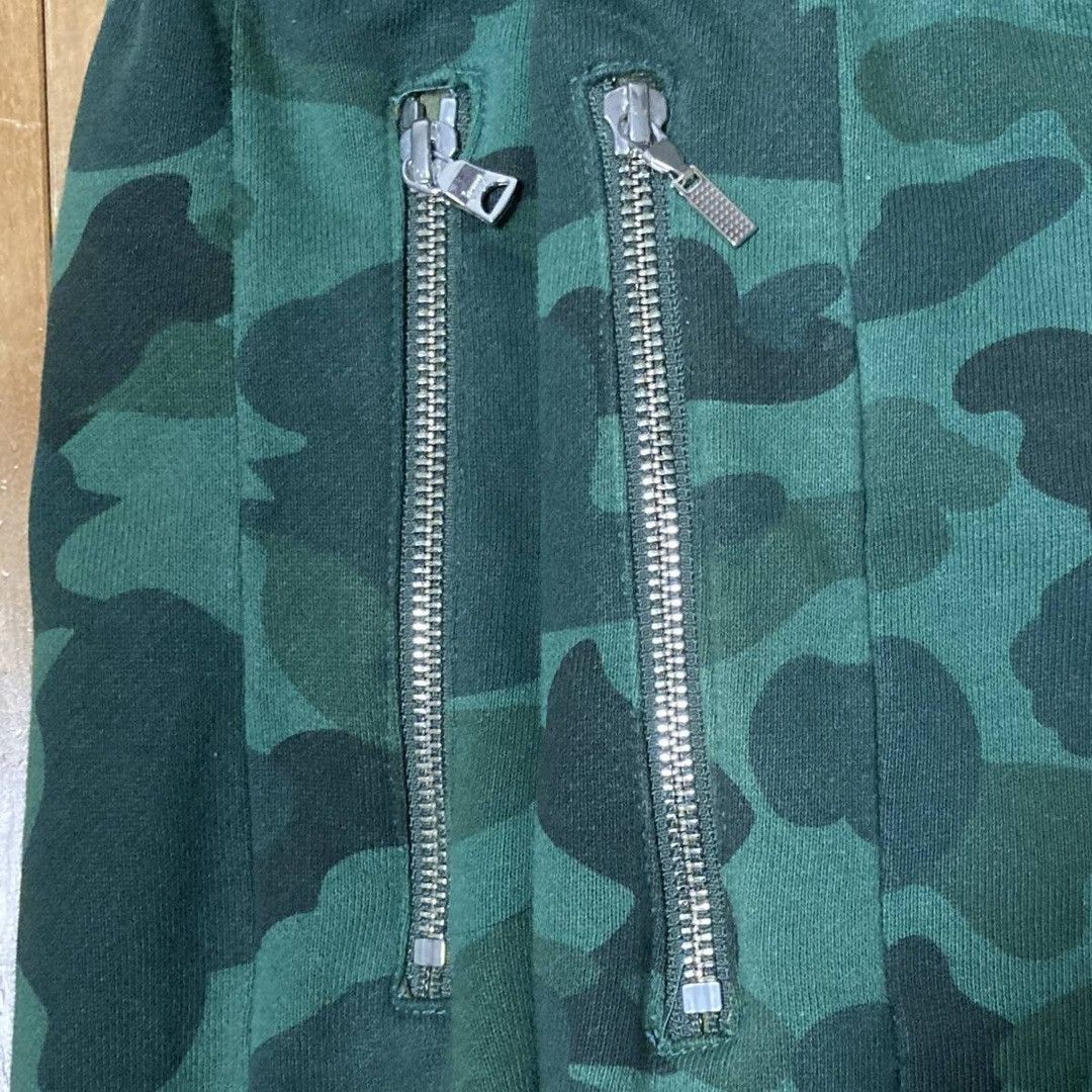 Bape 🔥Aoyama Exclusive🔥 BAPE CAMO Sweat pants APE NIGO ★size L Size US 34 / EU 50 - 5 Thumbnail
