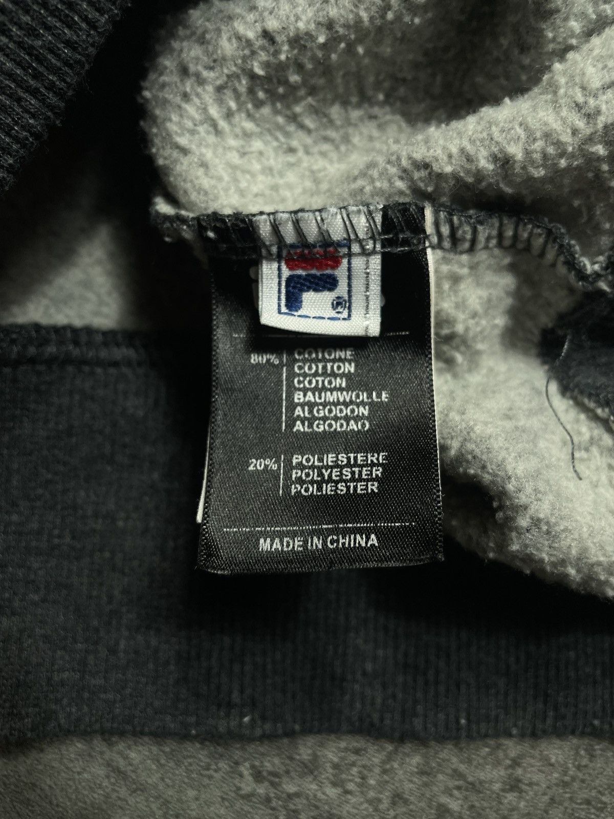 Fila 🔥Offer🔥Fila Basic Hoodie Mini Logo Streetwear Boxy Fit Size US M / EU 48-50 / 2 - 7 Thumbnail