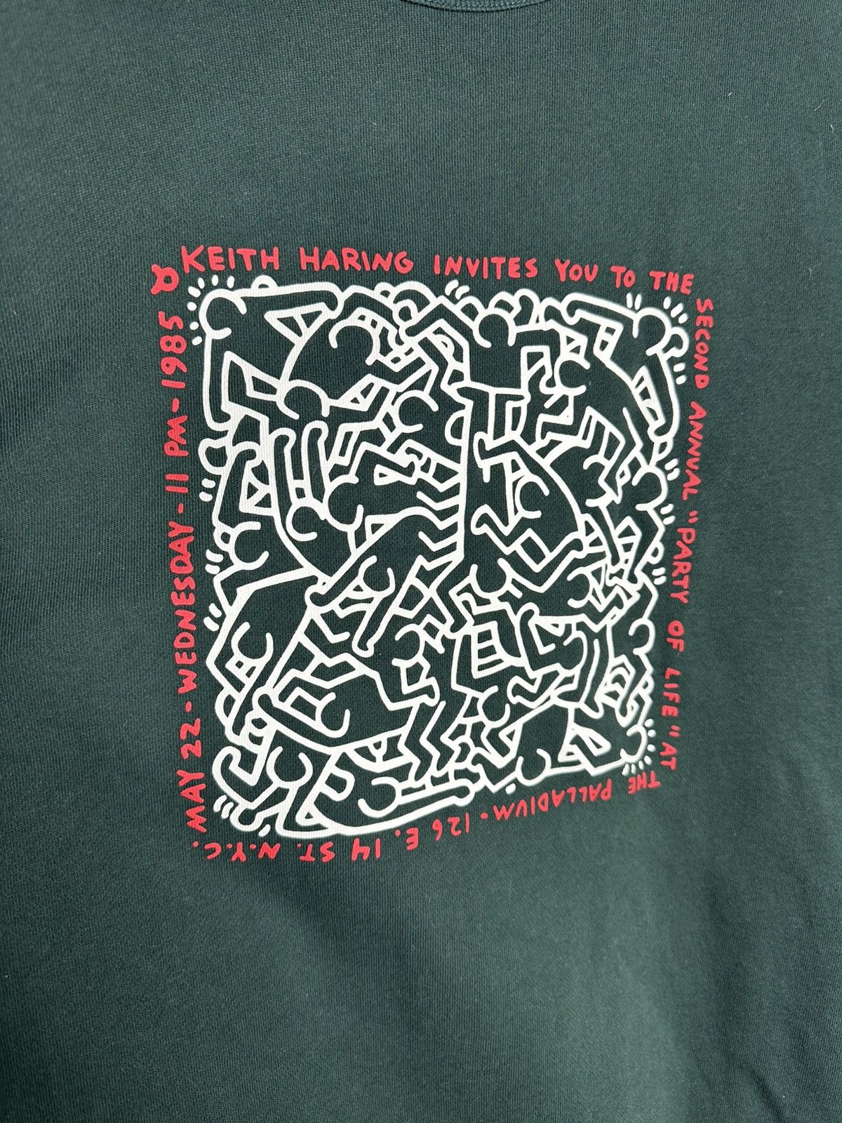 Uniqlo Uniqlo UT Keith Haring Graphic Crewneck Sweatshirt XL Art Size US XL / EU 56 / 4 - 3 Thumbnail