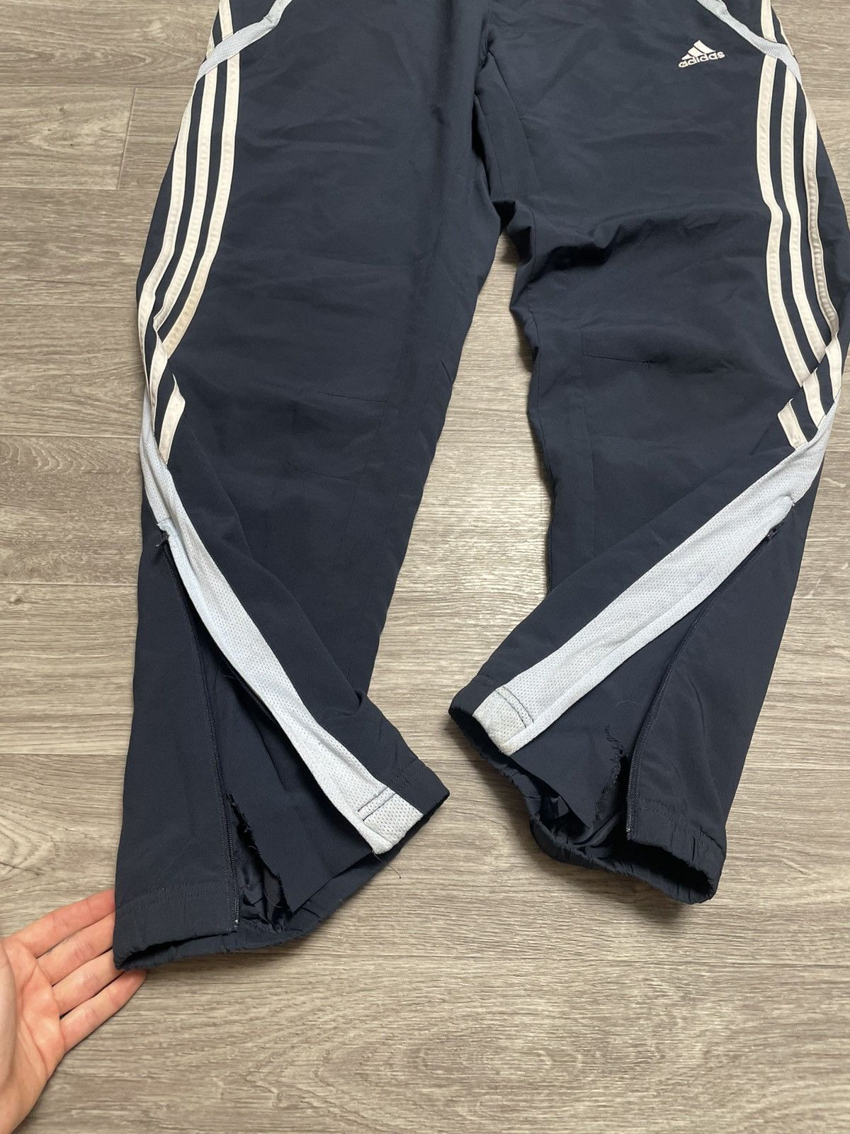Adidas Vintage Adidas 3-Stripe Track Pants 2000s Y2K Size US 34 / EU 50 - 6 Thumbnail