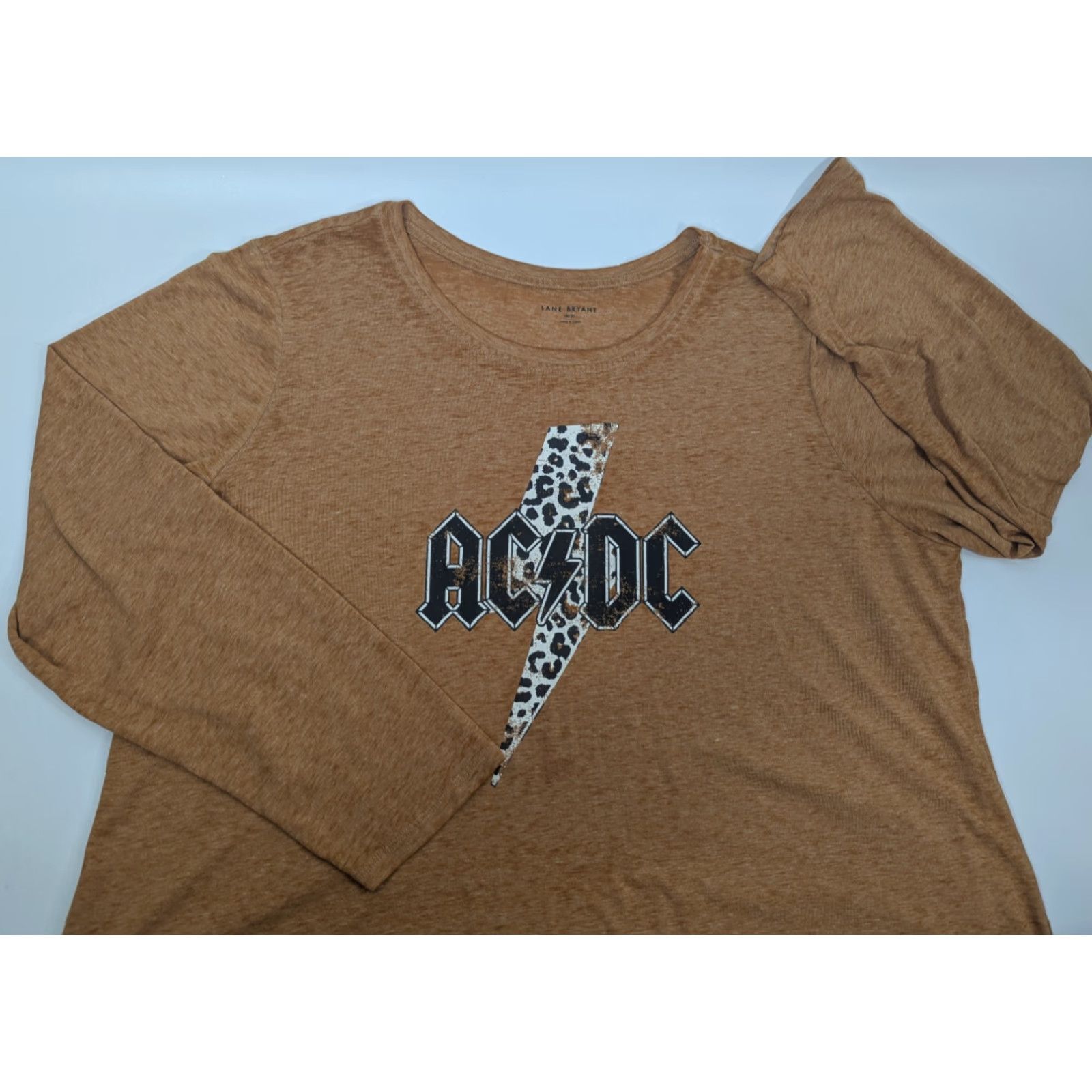 Vintage Lane Bryant Women's Tee Shirt 18/20 AC/DC Band Lightning Bolt Orange Brown Button? Size XXL / US 16-18 / IT 52-54 - 2 Thumbnail