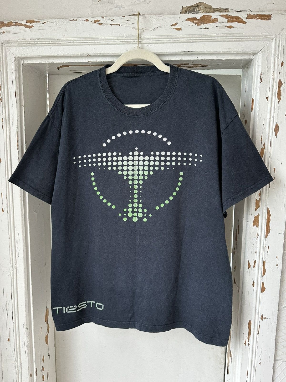 Vintage Vintage Tiesto Printed T-shirt Size US L / EU 52-54 / 3 - 1 Thumbnail