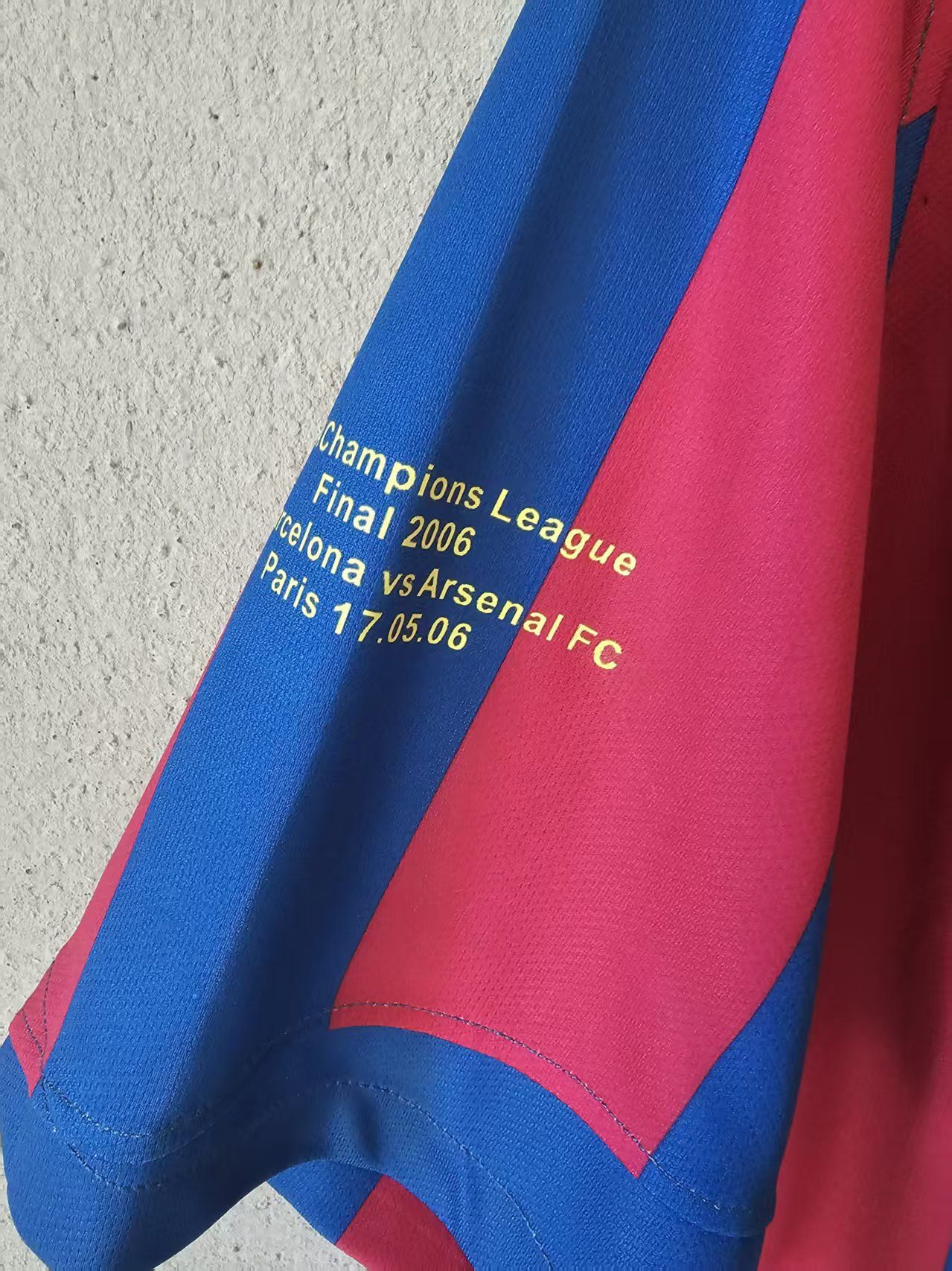 Other 2006 Barcelona #9 Samuel Eto'o Jersey Home Size US XL / EU 56 / 4 - 6 Thumbnail