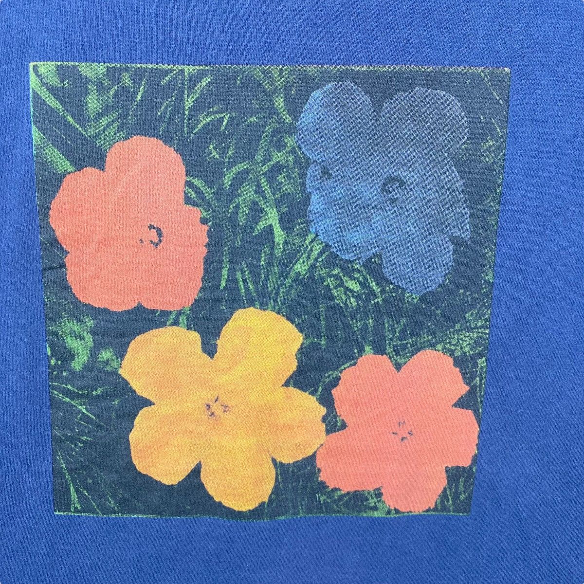 Andy Warhol Vintage 00's ANDY WARHOL Flowers Painting Pop Art Faded Tee Size US XL / EU 56 / 4 - 2 Thumbnail