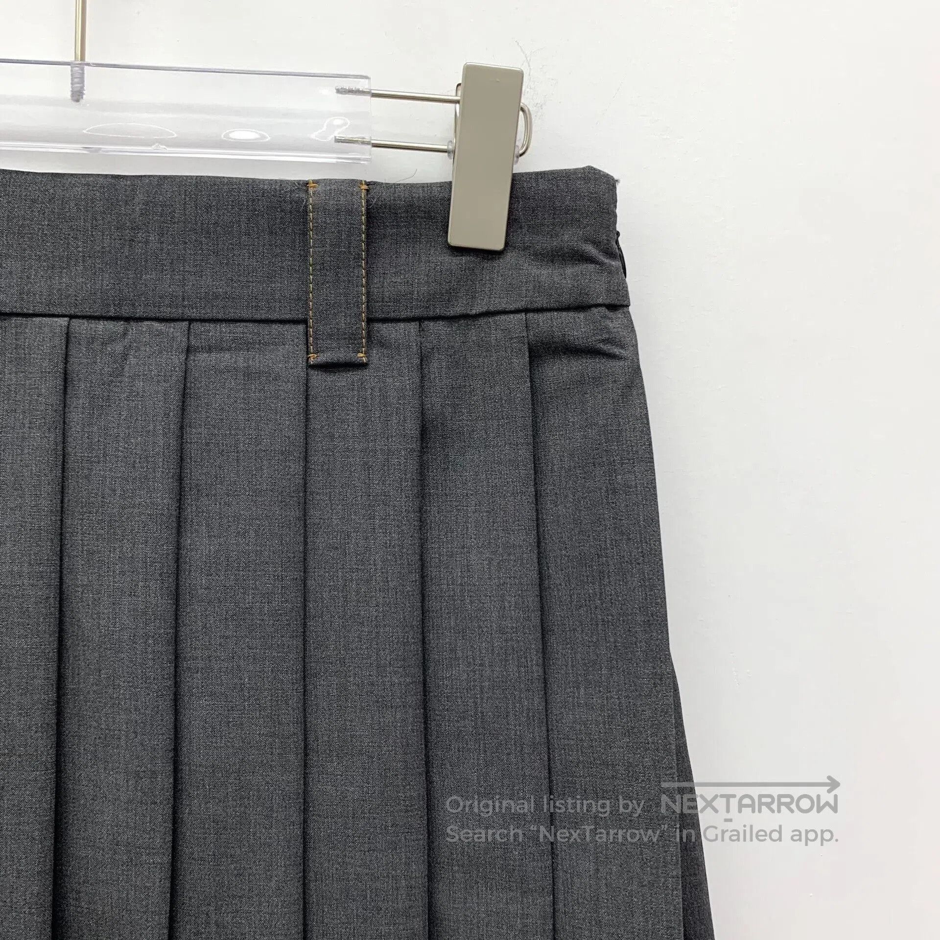 Miu Miu Miu Miu Dark Gray Pleated Wool Skirt. Size US 36 / EU 52 - 3 Thumbnail