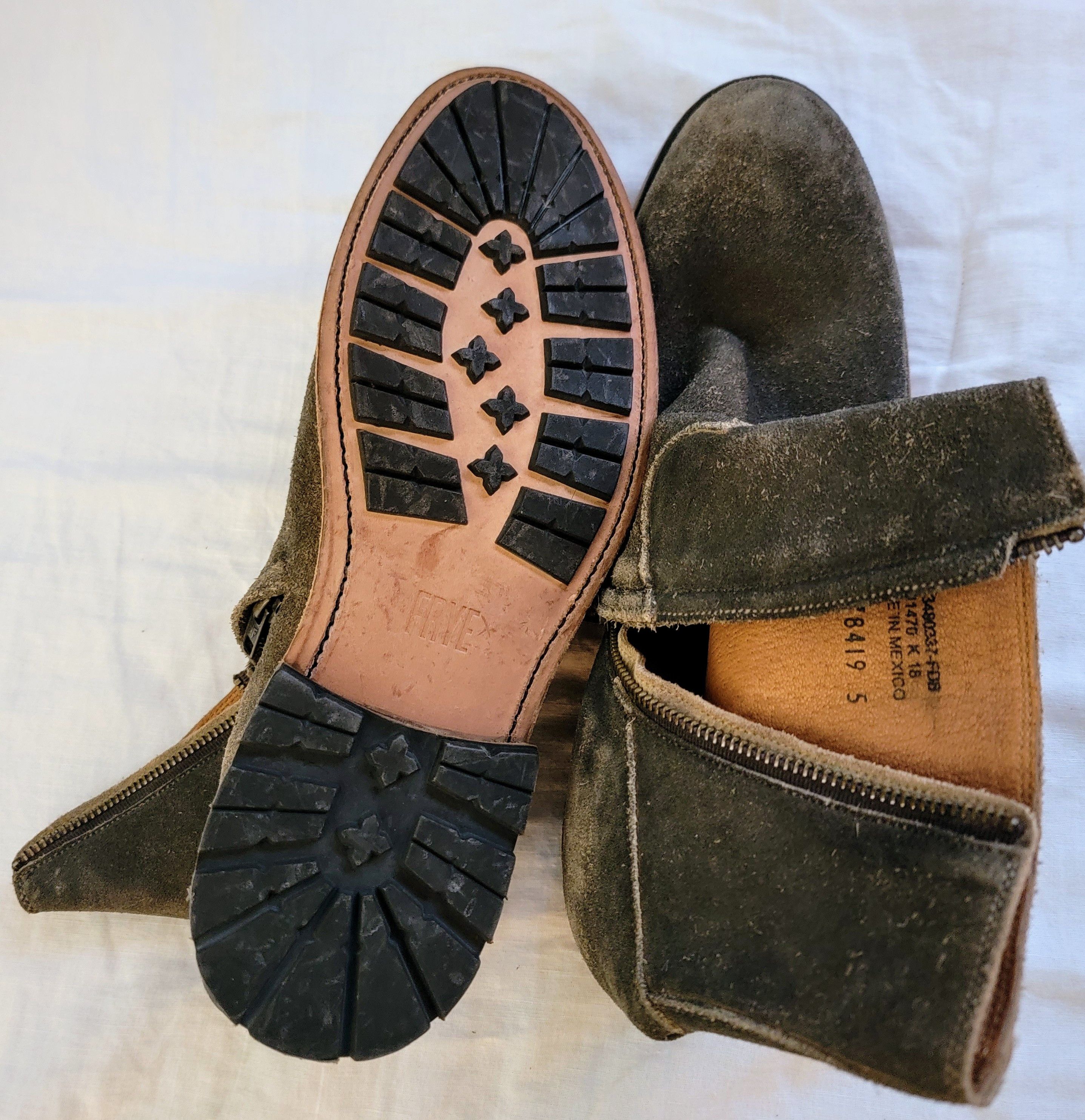 Art Comes First Men's Frye Suede Boot Size US 10 / EU 43 - 2 Thumbnail