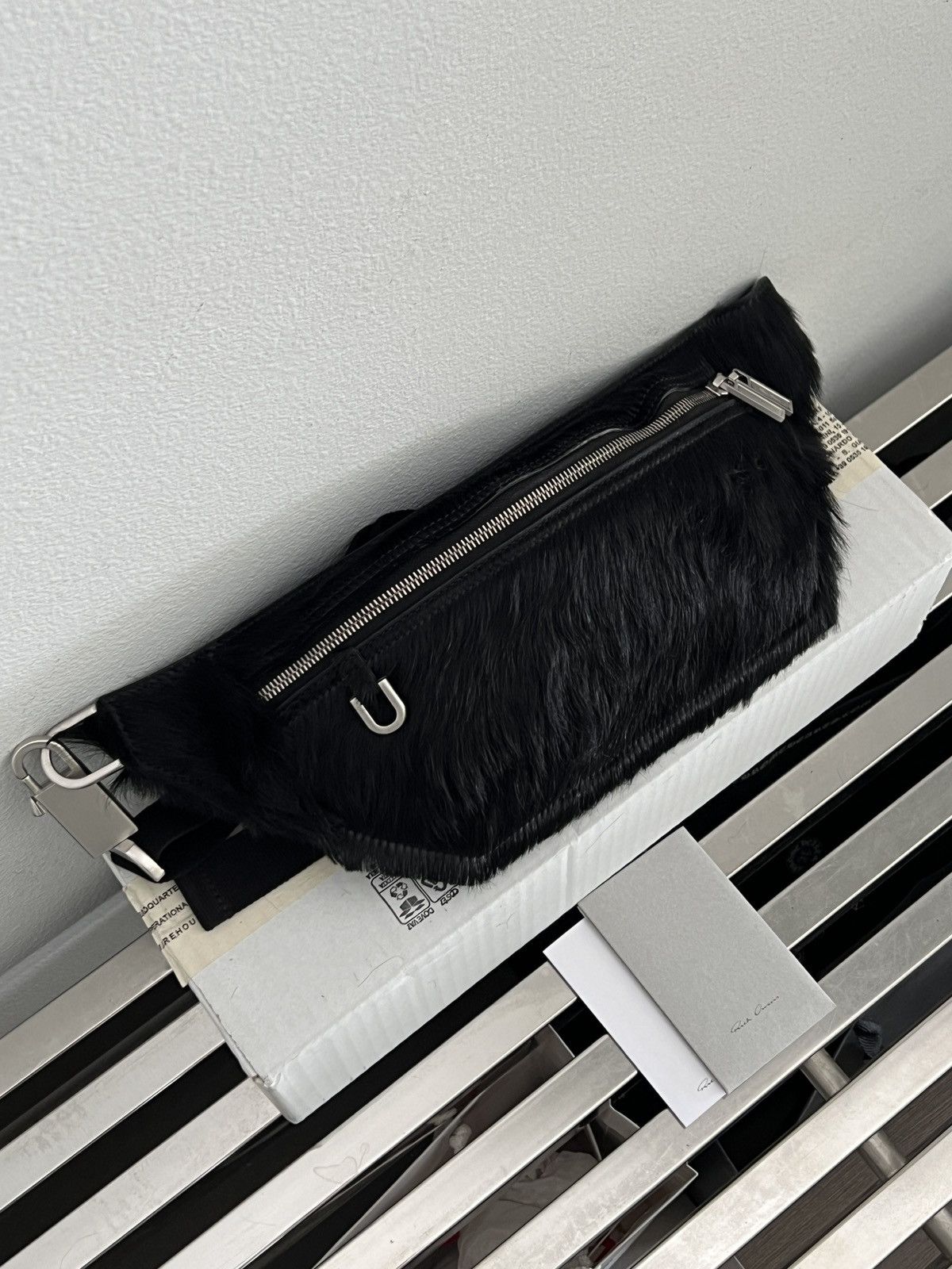 Rick Owens FW23 Luxor - Lambskin & Cow Fur bumbag Size ONE SIZE - 1 Thumbnail