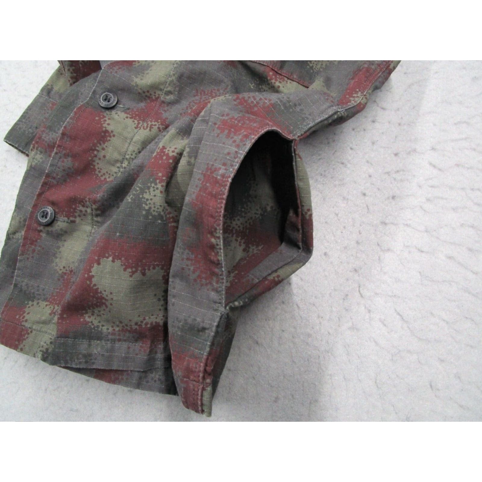 Huf HUF Shirt Mens M Green Camouflage Button-Up Woven Military Casual Workwear 100% Cotton Long Sleeve Logo Pockets Vintage No Size US M / EU 48-50 / 2 - 4 Thumbnail