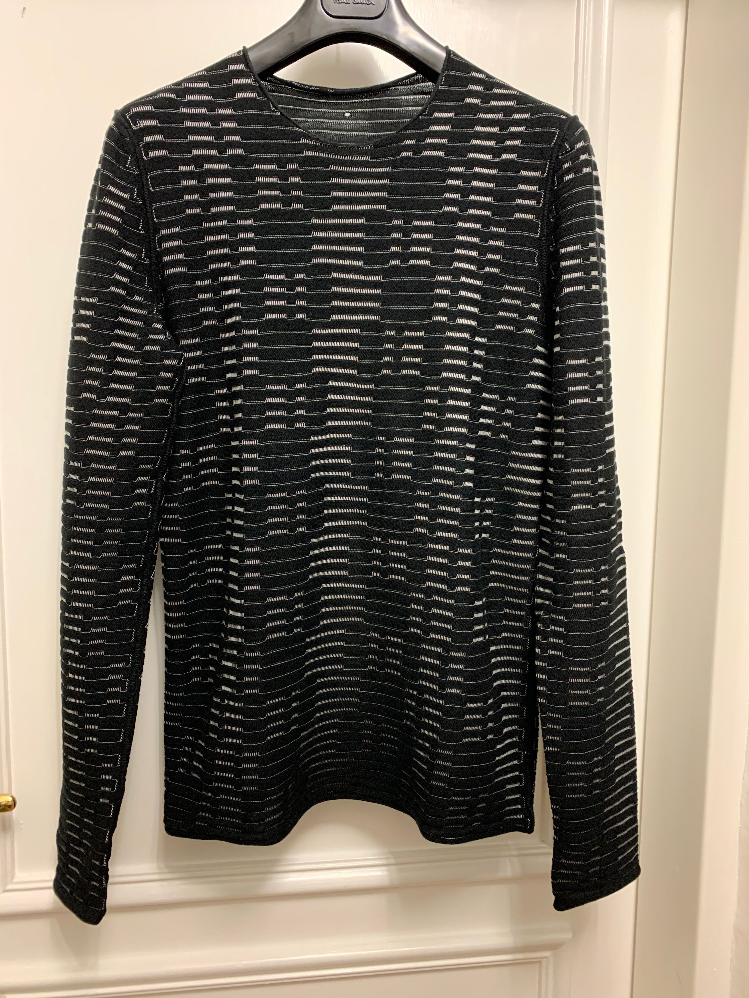 Label Under Construction LABEL UNDER CONSTRUCTION SWEATER SIZE-48 double faces Size US M / EU 48-50 / 2 - 6 Thumbnail