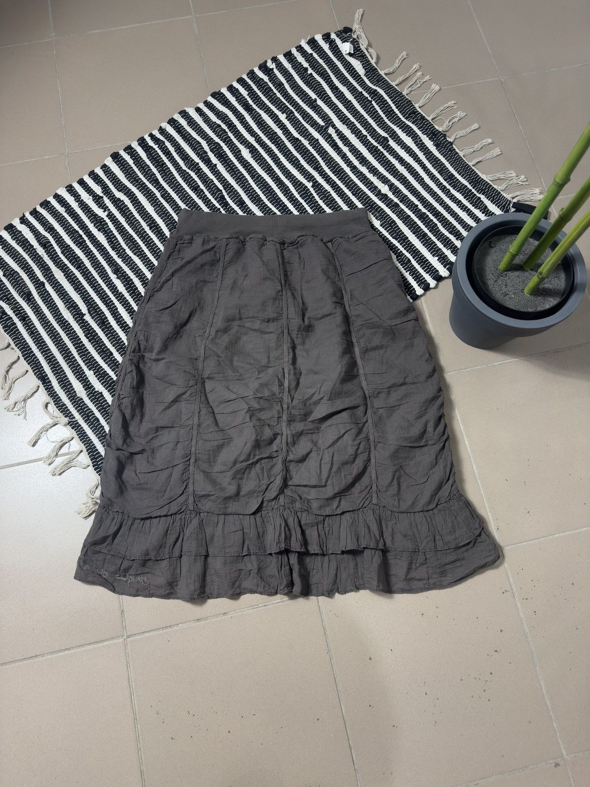 Cop Copine VINTAGE COP COPINE 2000s MIDI SKIRT Size 30" / US 8 / IT 44 - 2 Thumbnail
