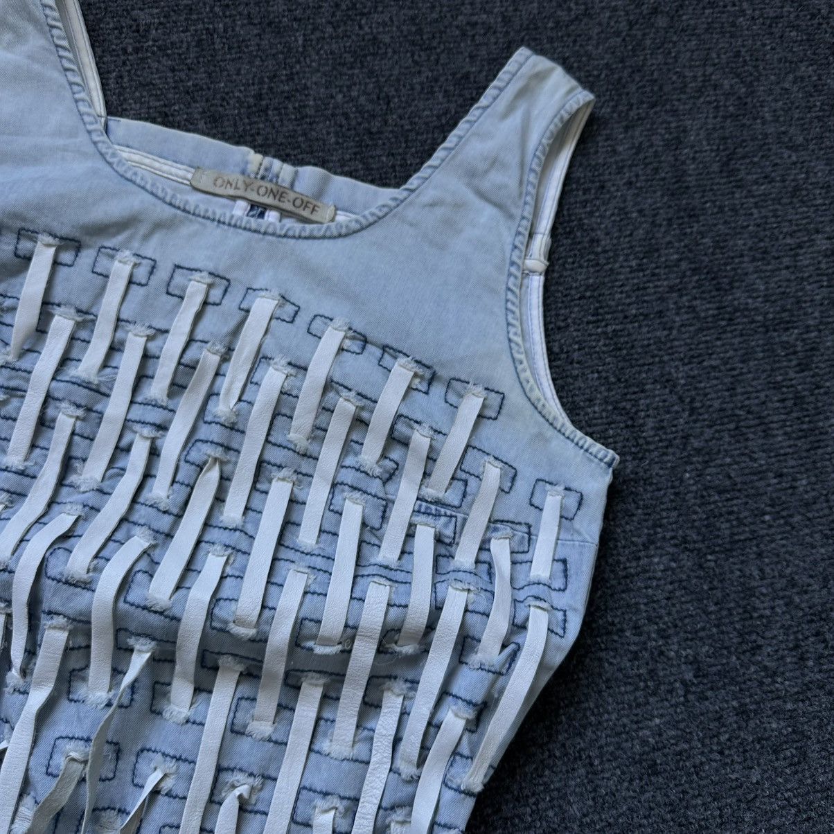 If Six Was Nine VTG Women’s Only One Of Tank Top Sleeveless Size M Y2K 00s Size M / US 6-8 / IT 42-44 - 8 Thumbnail