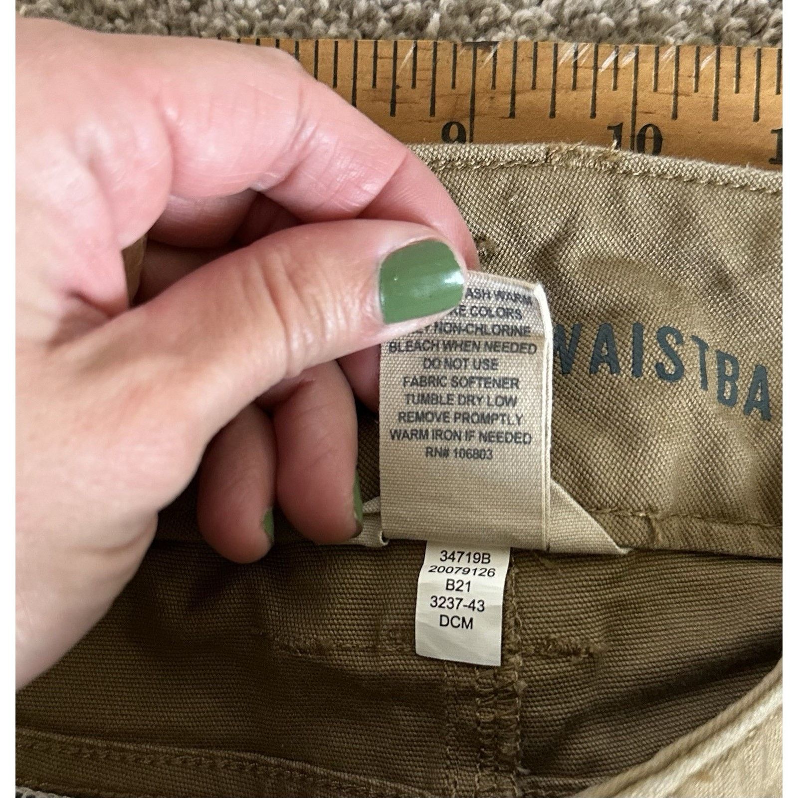 Duluth Trading Company Duluth Trading Co Curvesetter Cargo Pants Women's 12x31 Size 34" / US 12 / IT 48 - 6 Thumbnail