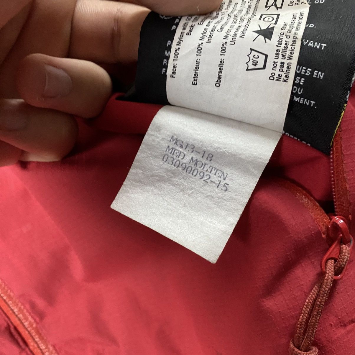 Arc'teryx Arcteryx Beta Goretex Jacket Mens - Red Size US M / EU 48-50 / 2 - 20 Thumbnail