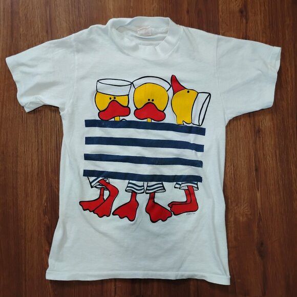 Other Vintage 80s Ducks Beach Blanket Cartoon T-Shirt Super Cute Size S / US 4 / IT 40 - 2 Thumbnail