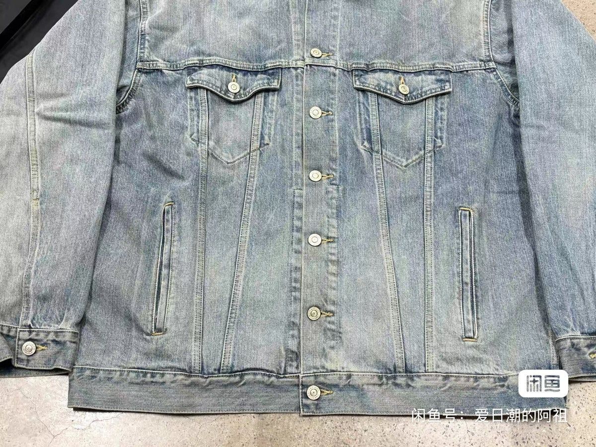 Balenciaga Balenciaga 3m Logo Denim Jacket，size L Size US L / EU 52-54 / 3 - 6 Thumbnail