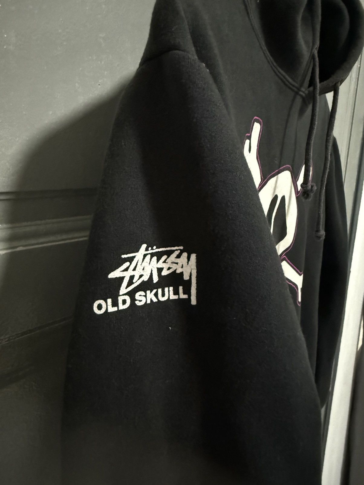 Stussy Vintage Stussy Old Skull Bones Hoodie Size M / US 6-8 / IT 42-44 - 3 Thumbnail