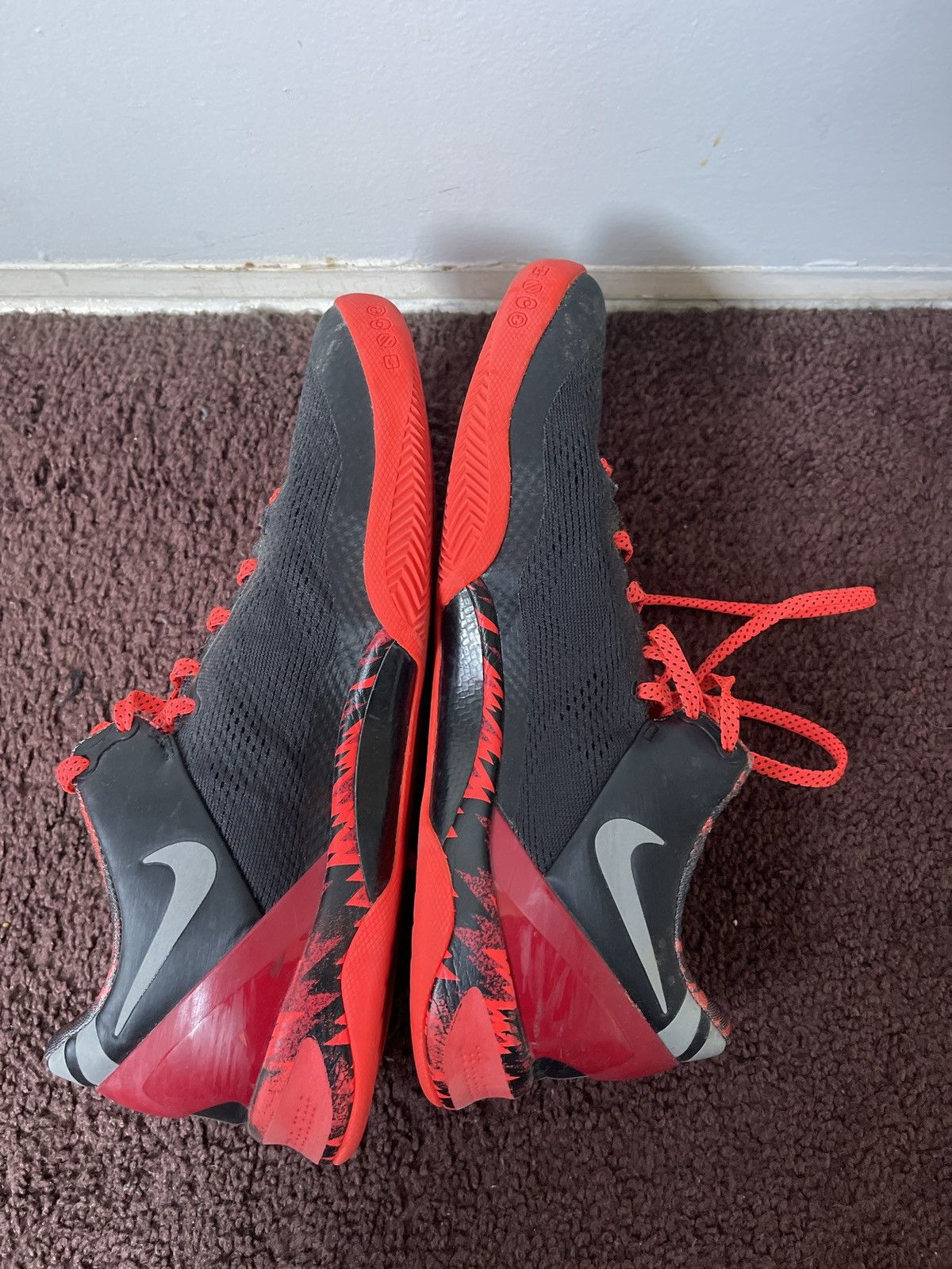 Nike Kobe 8s in great condition Size US 9.5 / EU 42-43 - 5 Thumbnail