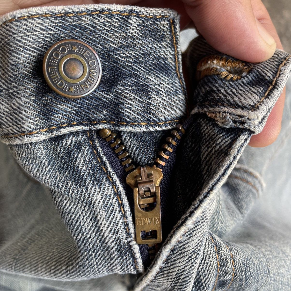 Edwin 🔥Vintage Edwin 404 Stoned Washed Ripped Distress Denim Jeans Size US 31 - 9 Thumbnail