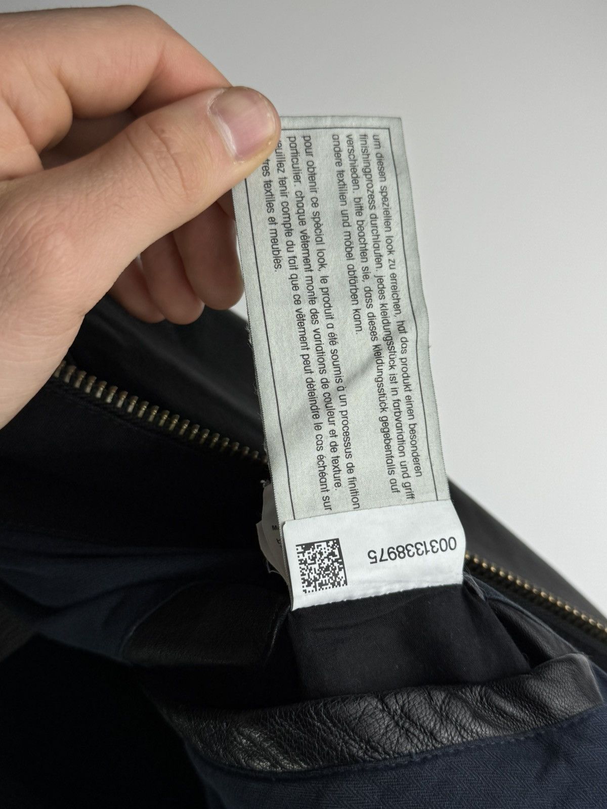 Hugo Boss Vintage 00s Hugo Boss Leather Jacket Black Size US S / EU 44-46 / 1 - 8 Thumbnail