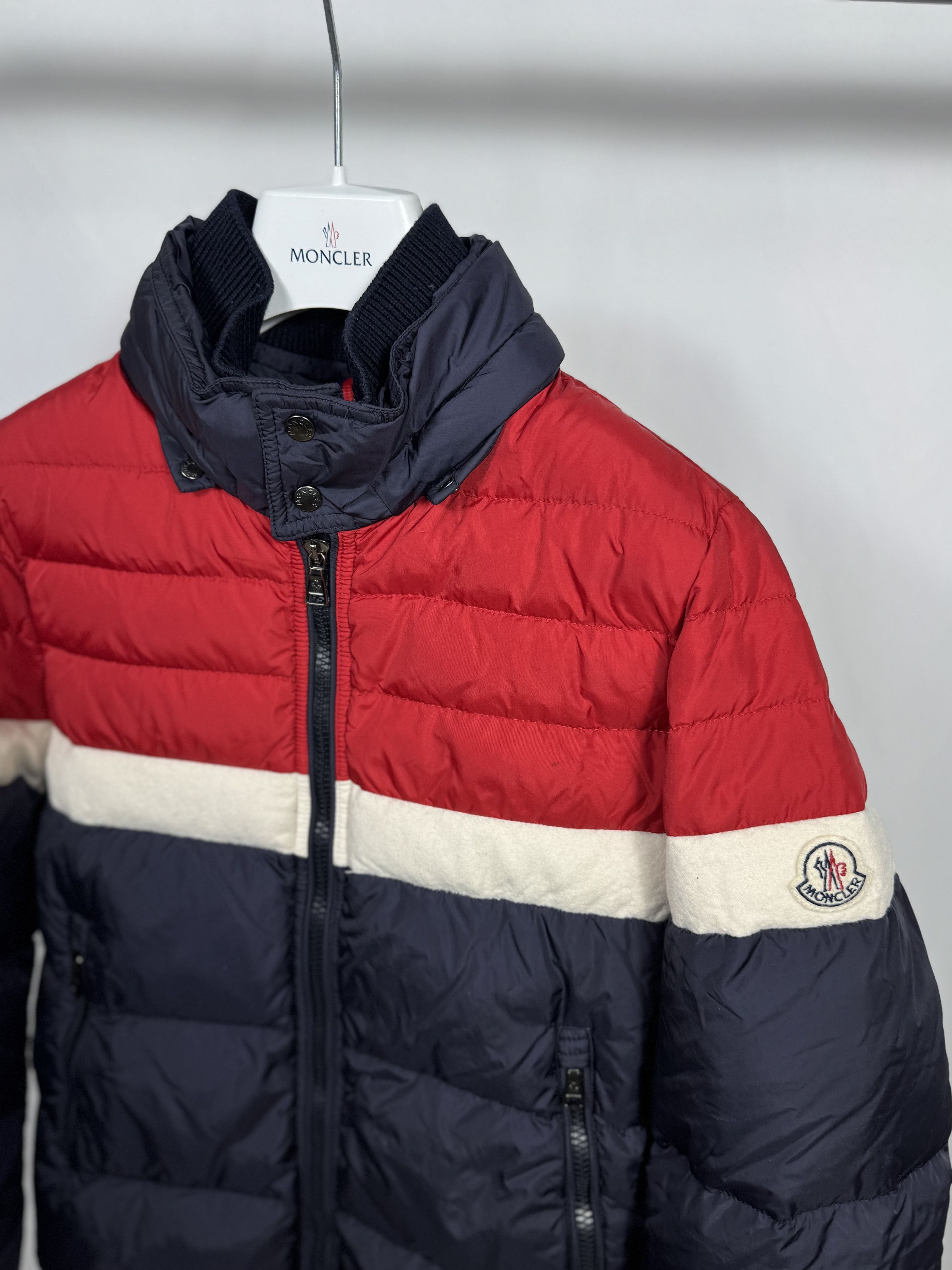Moncler Moncler Aymond Jacket Size US XS / EU 42 / 0 - 2 Thumbnail
