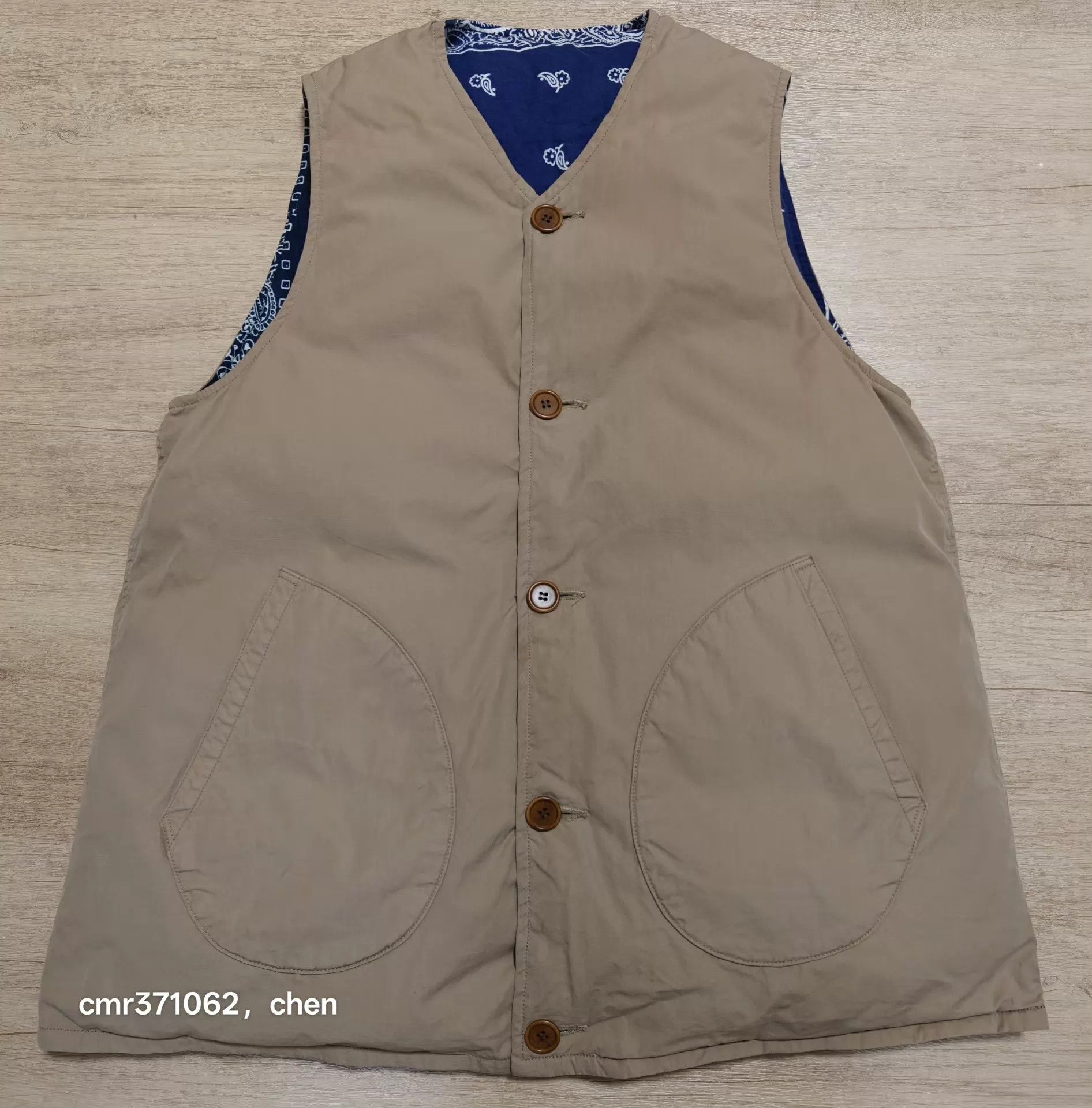 Visvim VISVIM 21 ICT KORA Down Vest beige 3 bandana blue Size US L / EU 52-54 / 3 - 1 Thumbnail