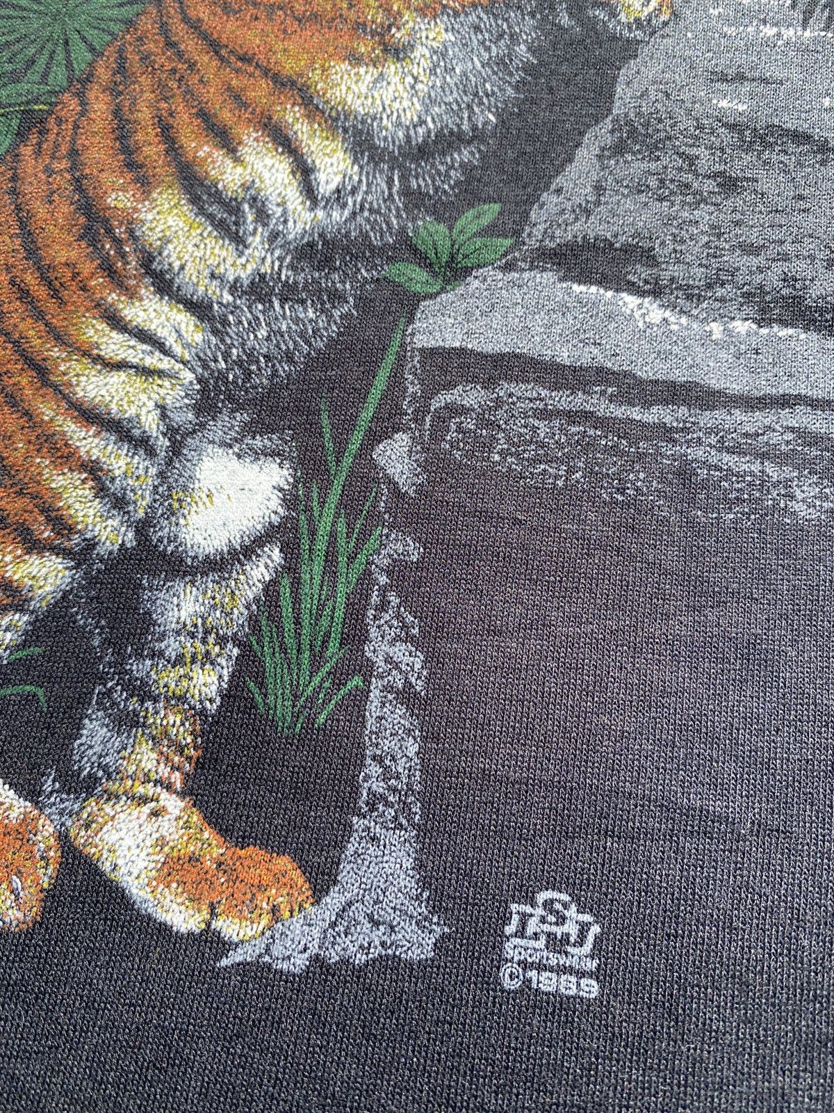 Jerzees × Vintage 80s Tiger art print shirt sz L Size US L / EU 52-54 / 3 - 3 Thumbnail