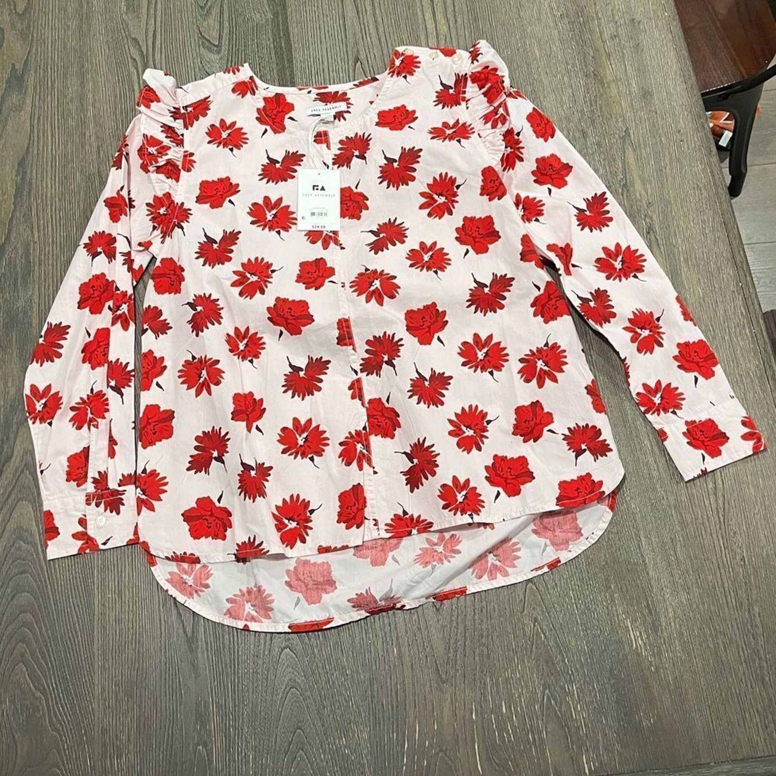Assembly New York NWT Free Assembly Blouse Floral Long Sleeve Ruffle Button Size M / US 6-8 / IT 42-44 - 1 Thumbnail