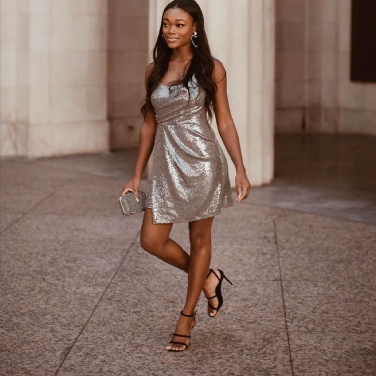 Zara ZARA BLOGGER FAVORITE KNOTTED SEQUIN DRESS Size XS / US 0-2 / IT 36-38 - 6 Thumbnail